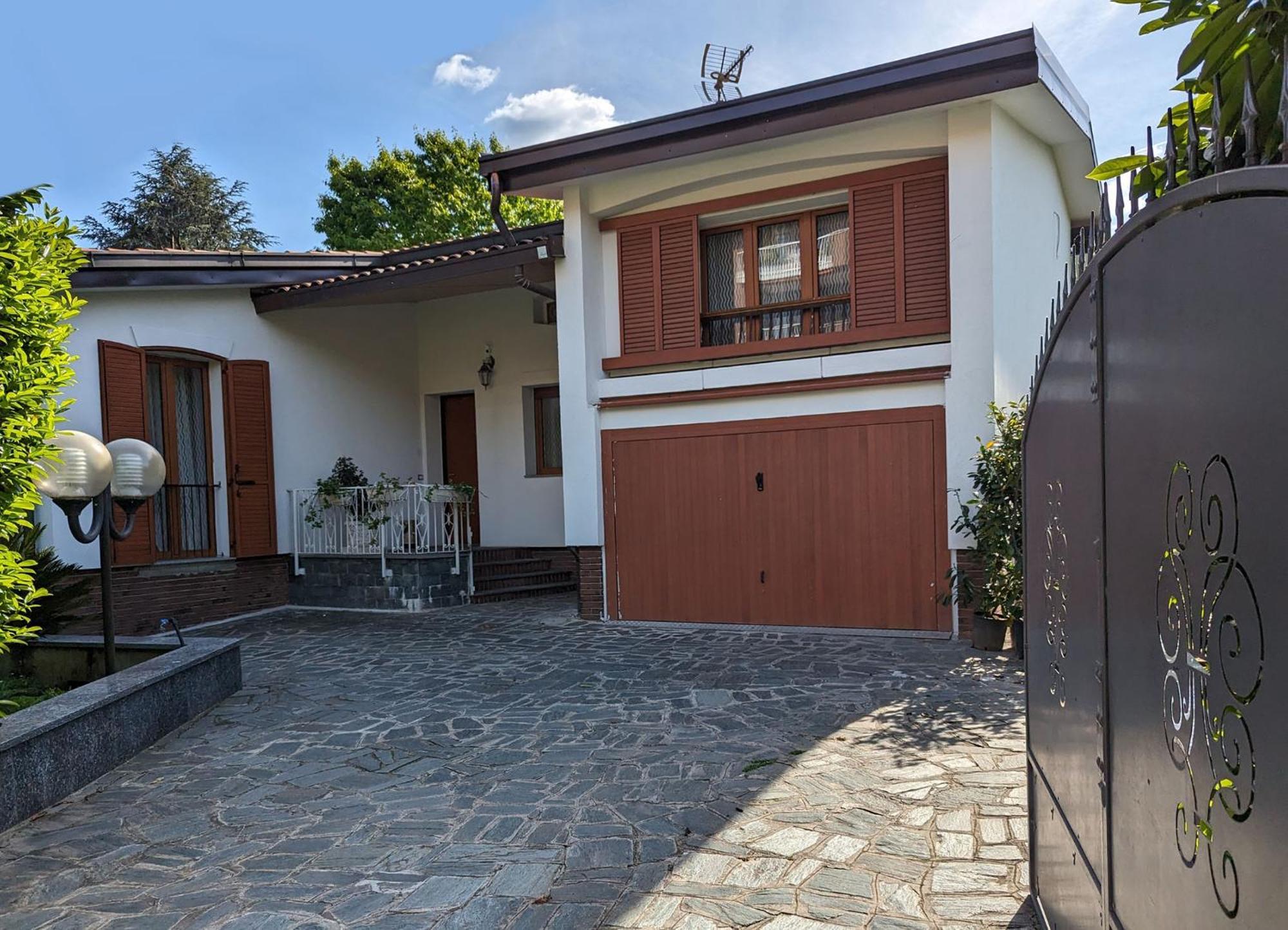 Villa Degli Ulivi Cassina de' Pecchi Bagian luar foto